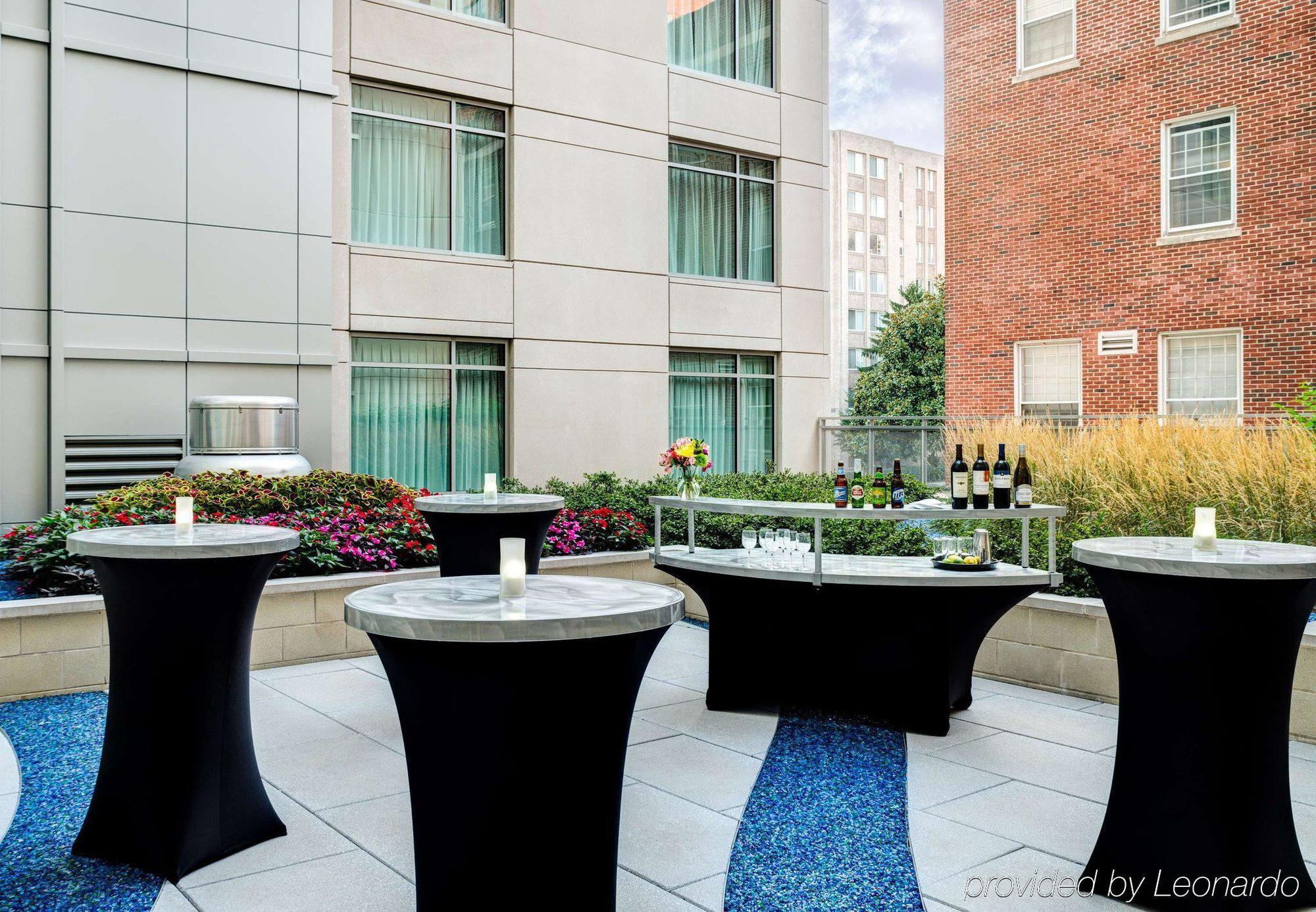 Courtyard By Marriott Washington, D.C./Foggy Bottom Hotell Exteriör bild