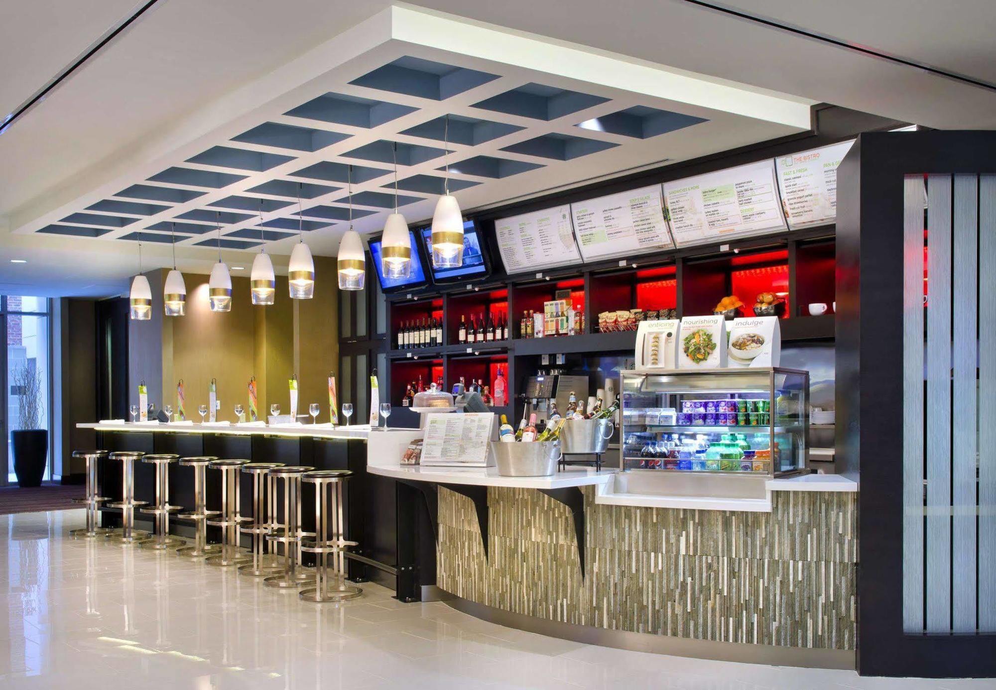 Courtyard By Marriott Washington, D.C./Foggy Bottom Hotell Exteriör bild